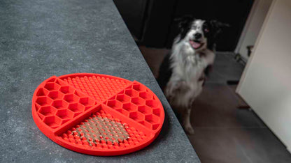 Eat Slow Live Longer Lick Mat Dimensions Circle Red
