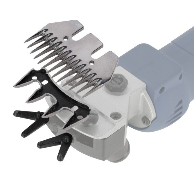 FarmClipper Clipster cordless shaver