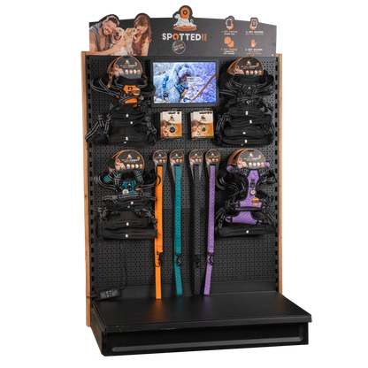 Package deal Spotted Pro! Harnesses and Leads