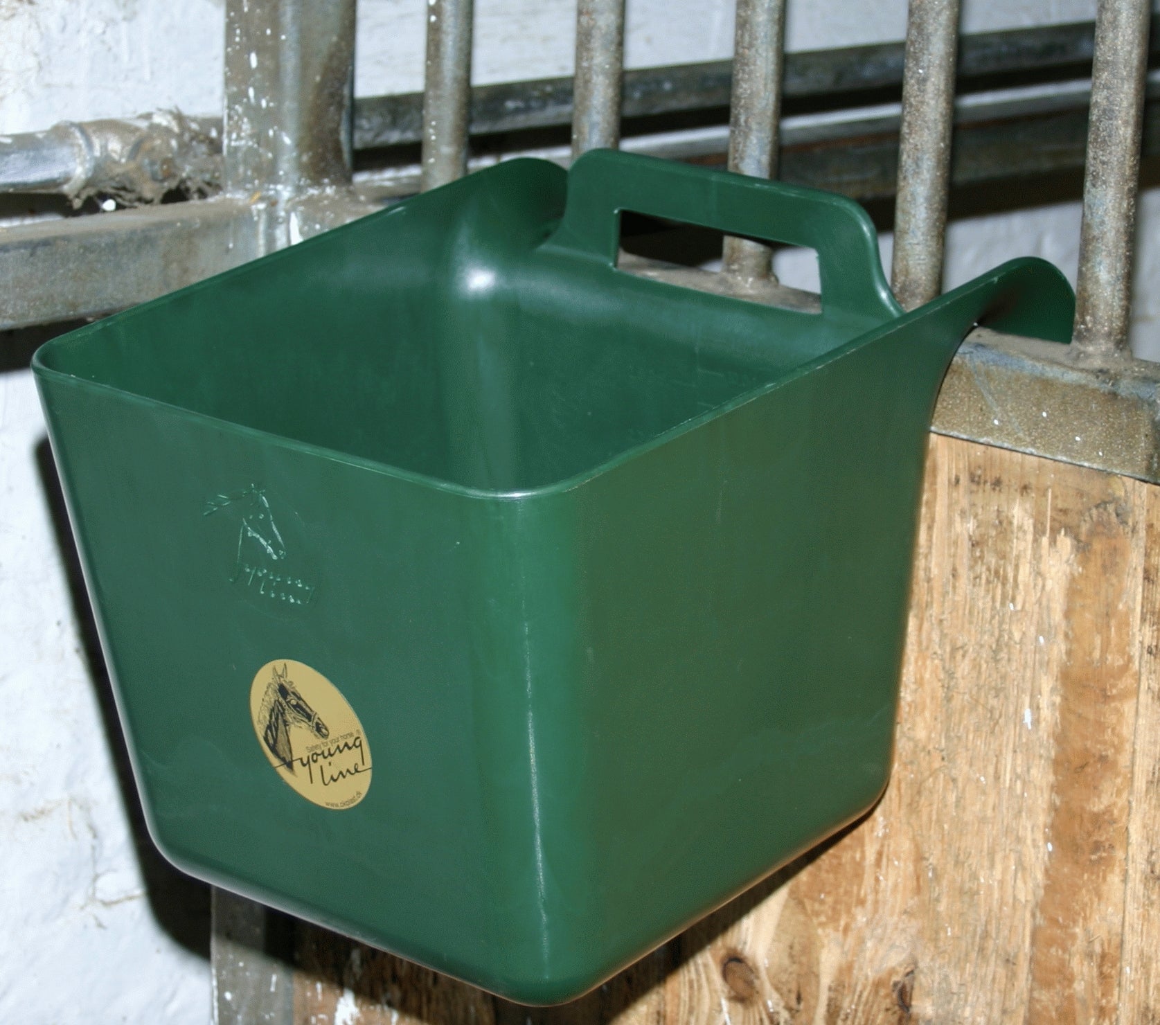 OK Plast Feed trough with hookover 11 l Green
